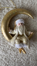 Kerstman op de maan 10 cm (set van 2 stuks)